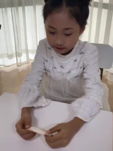 兒童弱視矯正貼怎麼選？這款遮眼貼兼顧遮光、透氣與服貼，日常訓練更好用