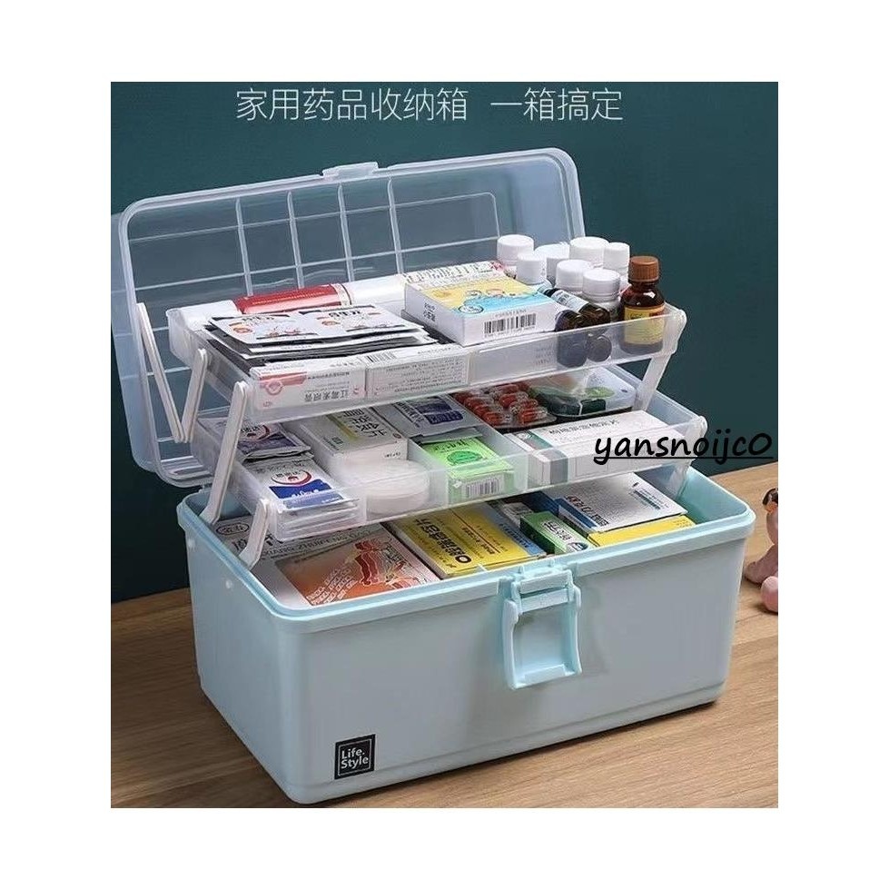 醫藥箱整理後的桌面