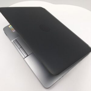ProBook 430 G3（i7-6代/8G/SSD 512G）vs 只配 8G + 傳統硬碟：差在哪裡？