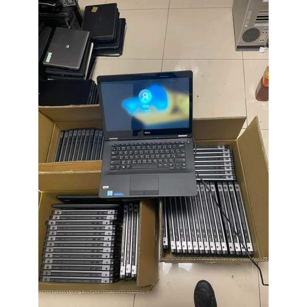 FHD 防眩光與辦公閱讀舒適度