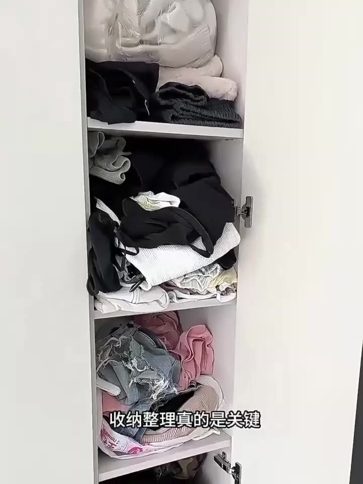 衣物晾曬不均導致晾不乾的情境