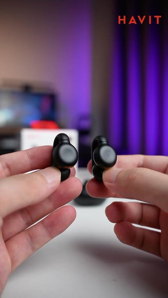 J 型耳環設計與穩定佩戴示意