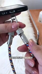 手機掛繩充電線使用教學：從安裝到快充設定，讓你一次上手