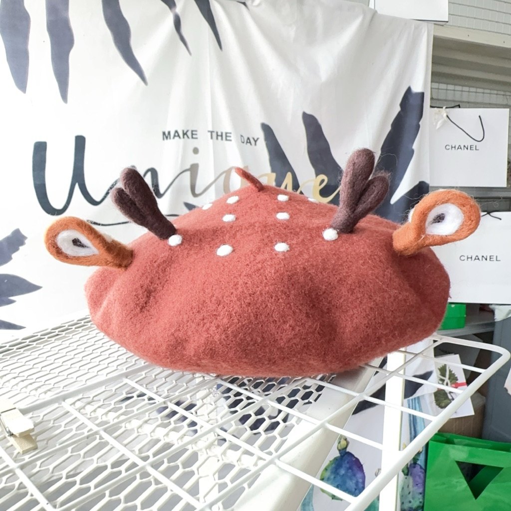 戴鹿角帽總覺得怪？用這套「不顯頭大、不悶頭、好搭」方法解決