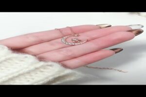 十二生肖純銀項鍊怎麼挑才耐看？用日常穿搭看懂S925與生肖意象
