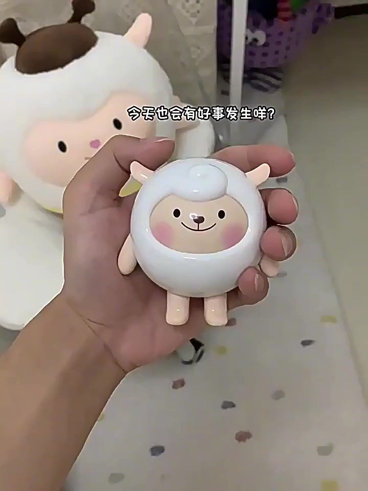 髮聲擺件細節與互動情境