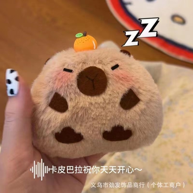 不同角色材料包外觀比較
