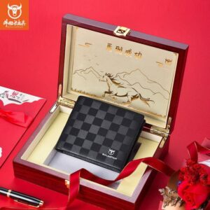 橫款真皮錢包保養與使用：讓頭層牛皮更耐看、格紋不易顯髒的做法