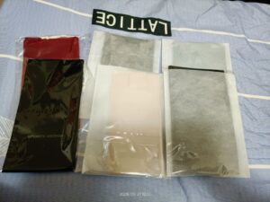 絨布手機套使用教學：從放入方式到拉繩收口，讓保護更到位