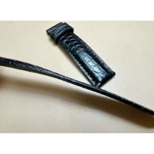 手腕戴久不舒服、紋理看起來不夠精緻？圓紋鱷魚皮錶帶的痛點解法一次整理