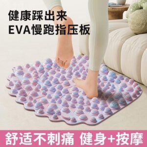 尼卡指壓板 vs. 一般室內運動墊：你要的是「腳底觸感」還是「純緩衝」？
